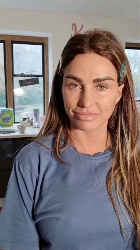 Katie Price fans praise unfiltered post as she shares make-up