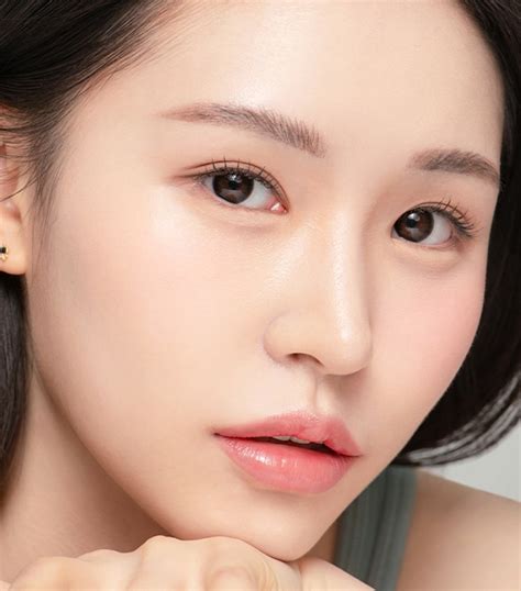OLENS - Best Korean Colored Contact Lenses - And Black