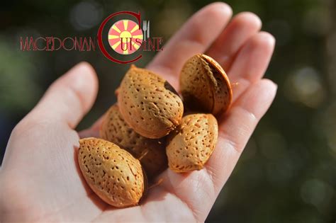 ALMONDS - TREASURE OF VITAMINS AND MINERALS ~ Macedonian Cuisine