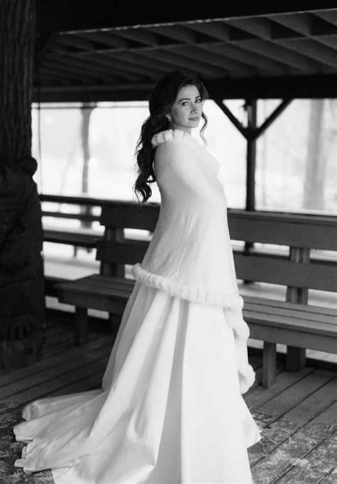'How I Met Your Mother' star Josh Radnor marries Jordana Jacobs in