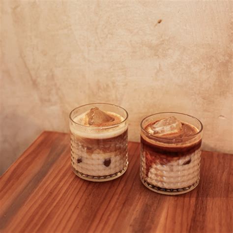 What Is White Coffee? Explaining The New Coffee Shop Trend