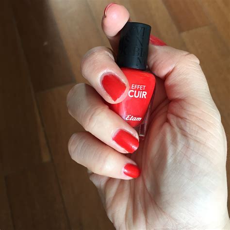 Le vernis effet cuir d'Etam - Le So Girly Blog