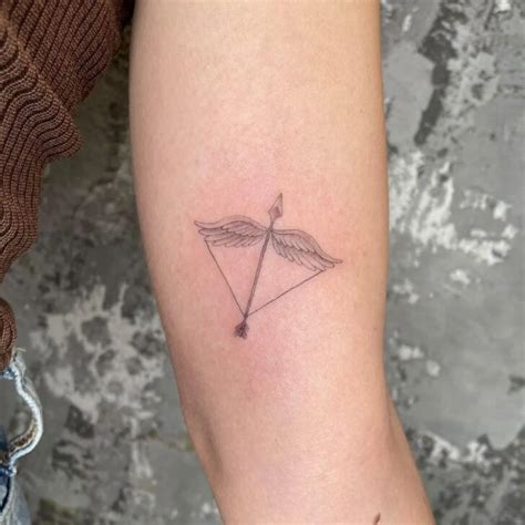 24 Bow And Arrow Tattoo Ideas To Let Go Of Tension and Conflict