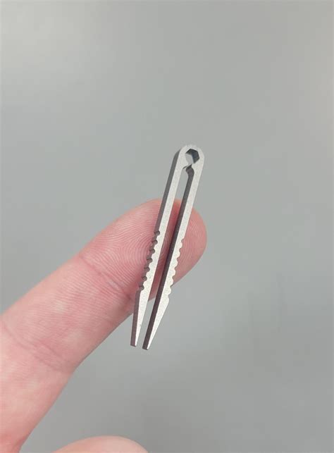 New EDC. What's something you're surprised you don't see people carry