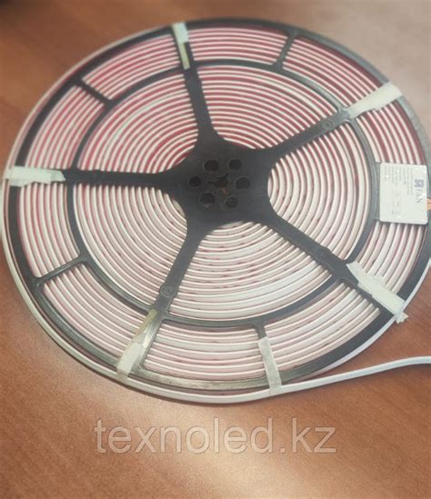 Жаростойкая лента для для бань и саун 3000К 24V 8W