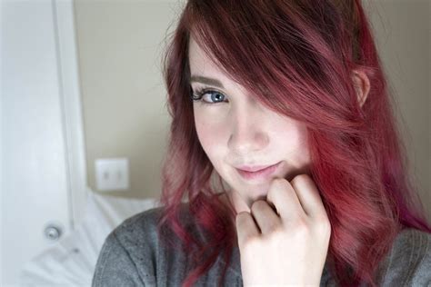 [oc] Pale, small boobies! [sfw bonus picture in comments] : r/palegirls