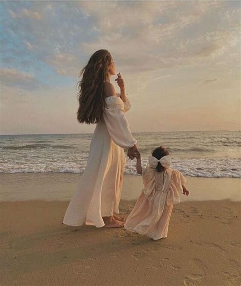 Pin on Хочу здесь побывать | Mommy and me photo shoot, Mommy daughter ...