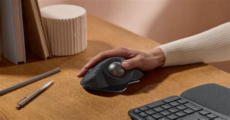 MX Ergo S - Mouse Trackball Wireless | Logitech