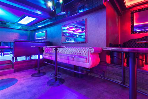 The Best Strip Club VIP Room in Guelph, ON | The Manor
