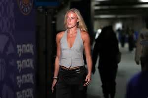 'Oh My' - Sophie Cunningham Stuns In Pregame Cowgirl Outfit - The Spun