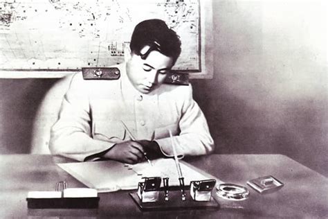 Ким Ир Сен – биография, фото, личная жизнь, мавзолей, Северная Корея ...