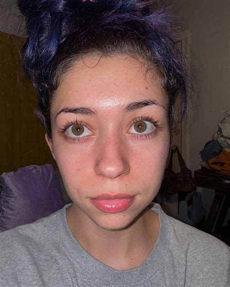 zoe🐸 (@zoeebarb) • Instagram photos and videos