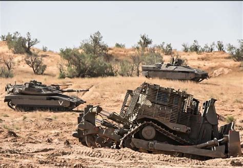 merkava  namer   chilling   desert rtankporn