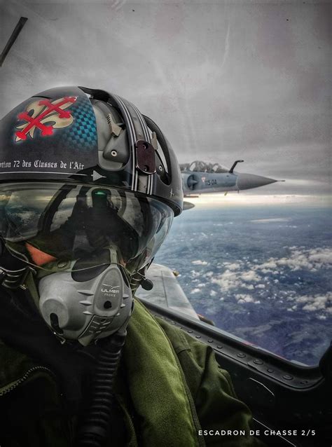 Pin by radi on casque pilote | Fighter pilot, Pilot, Egyptian mau