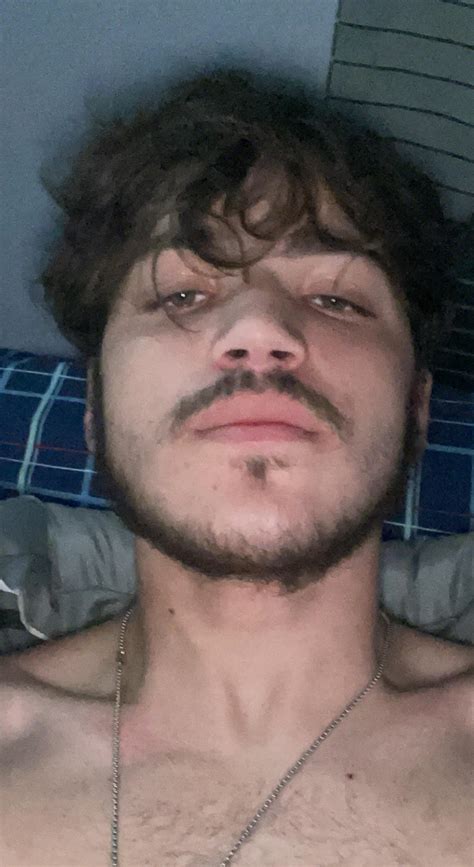 Guys im a cuck, I wanna be cucked so bad rn :( [This is fr] : r/teenagers