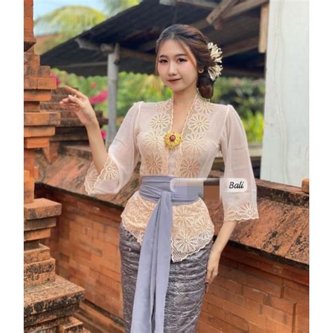 Embroidered Kebaya So D10 || Modern Balinese Kebaya || Modern Balinese ...