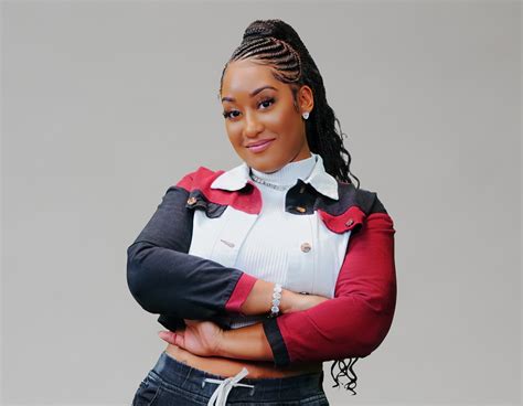 DeDe In the Morning – Compass Media Networks