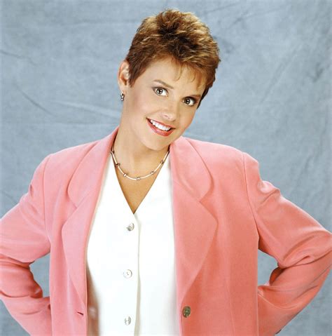 'Married... With Children' Star Amanda Bearse Is Set To Make History ...