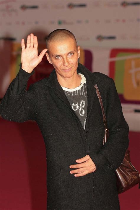 La nuova vita di Rosalinda Celentano con la compagna | Giornalettismo