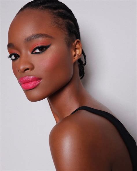 The 16 Best Liquid Blushes of 2022 and How to Apply Them | Who What Wear