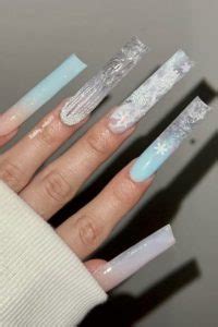 30 Winter Wonderland Nail Art Designs for a Unique Manicure - Your ...