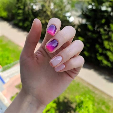 Градиент из ярких цветов. Фиолетовый маникюр, розовый градиент | Nails ...