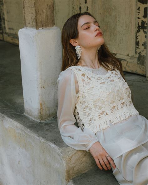 MEIER.Q-簍空流蘇背心 ｜ UR LIVING