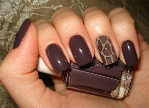 Коричневый маникюр | Manicures designs, Nail art, Swirl nail art