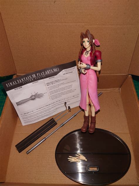 Aerith Final Fantasy VII Play Arts Vol. 1 action figure, Hobbies & Toys ...