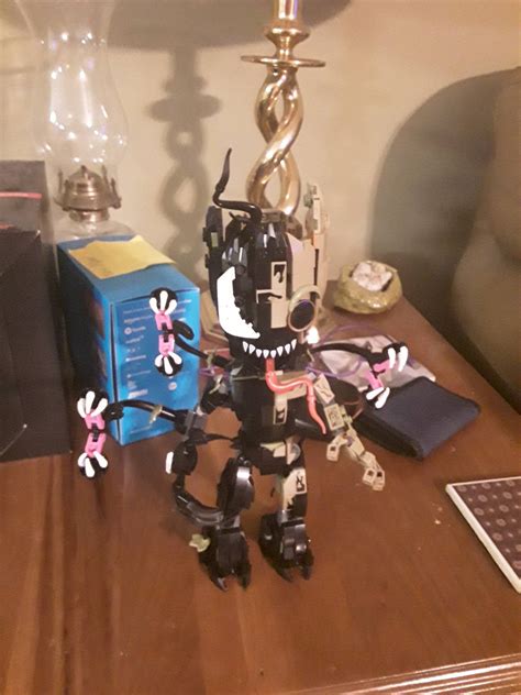 Venomized Groot Lego 5