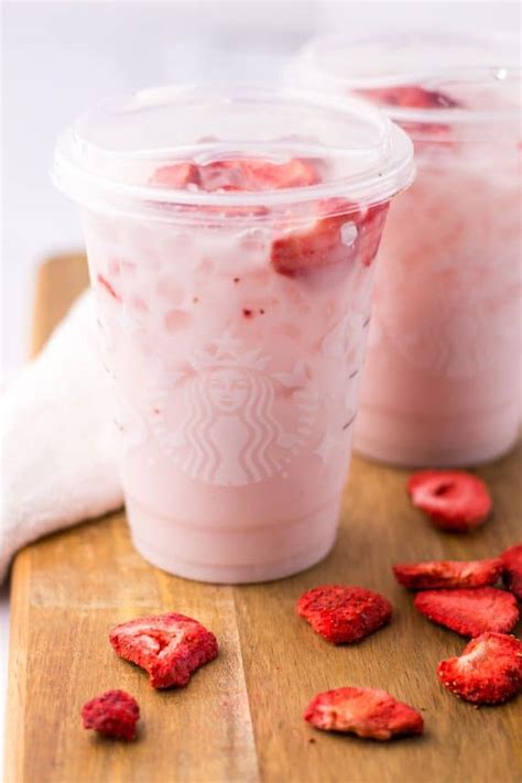 Copycat Starbucks Pink Drink - Balancing Motherhood