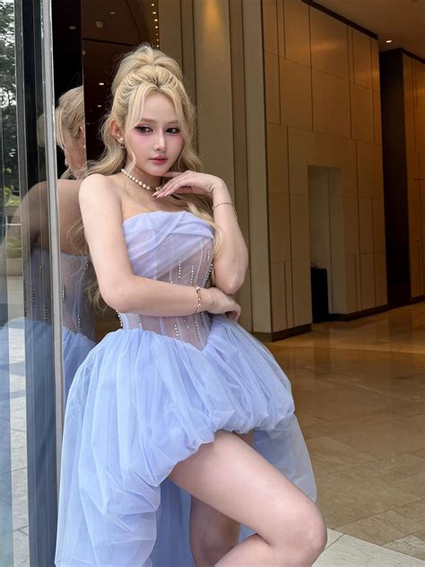 Jenny Yến | 🌸 | Instagram