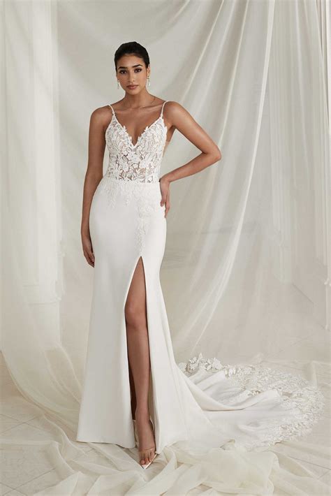 Wedding Dresses in the Greater Minneapolis St. Paul Area | Bridal