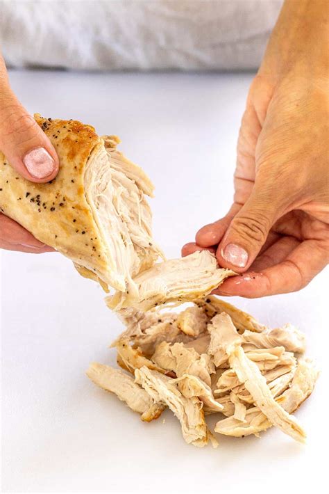 how to cook and shred chicken