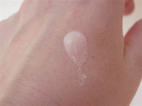 Система по уходу за кожей рук Satin Hands® "Белый чай и цитрус"