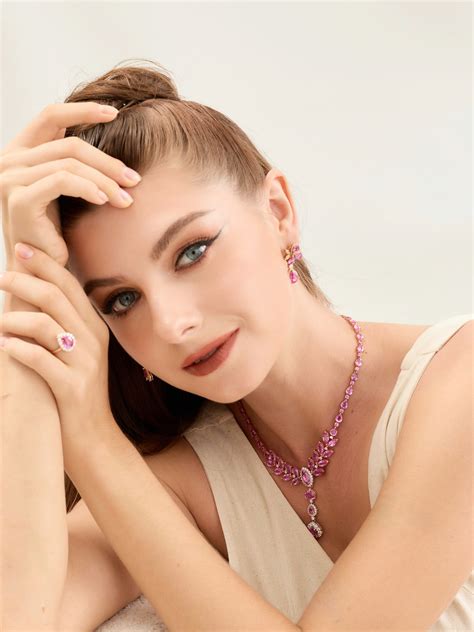 Victoria Masoma (@maccoria) • Instagram photos and videos