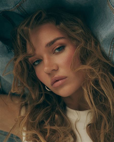 Wiktoria Klaudia Gabrysiak (@viktoriagab) • Instagram photos and videos