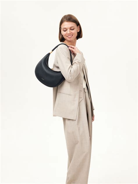 Luna Bag: The Must-Have Accessory for Style Enthusiasts – Songmont