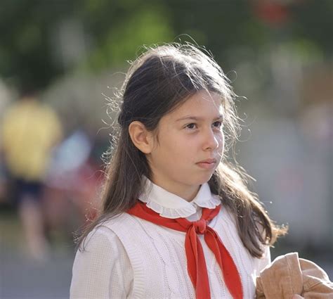 София по стъпките на баща си Иван Ласкин | Всичко за жената