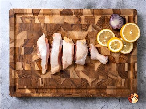 4 Simple Tricks To Save Your Wood Cutting Board From Chicken Cooties