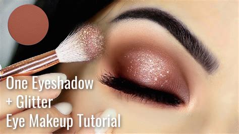 Beginners Eye Makeup Tutorial Using One Matte and One Glitter Liner ...