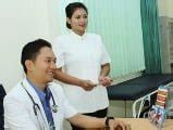 praktek dokter dr frans paliliewu kota kotamobagu