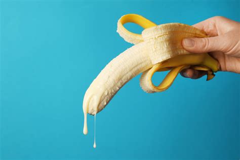 What is Edging and Can it Make You Last Longer in Bed? - Bathmate Blog