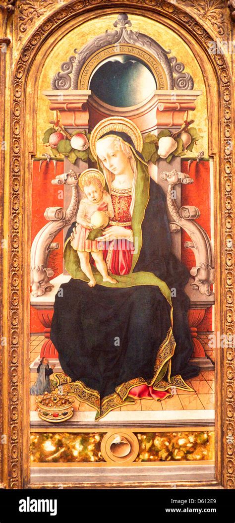 Carlo crivelli hi-res stock photography and images - Alamy
