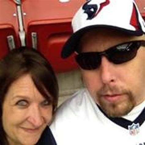 Chanel Flores Switch To Spilleds Only Insiders See What S Inside