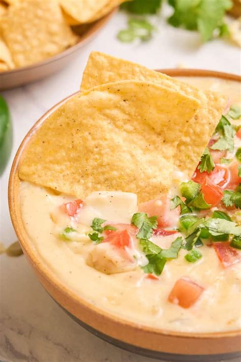 homemade queso dip  classic twist