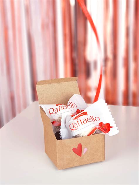 Forget Flowers: Send Her ONE Of These Flirty Memes Instead. Image 4