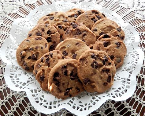 A Diabetic Friendly Chocolate Chip Cookies Recipe - Expressive Mom