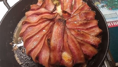Can You Mix Bacon With Ground Beef? - CanYouMix