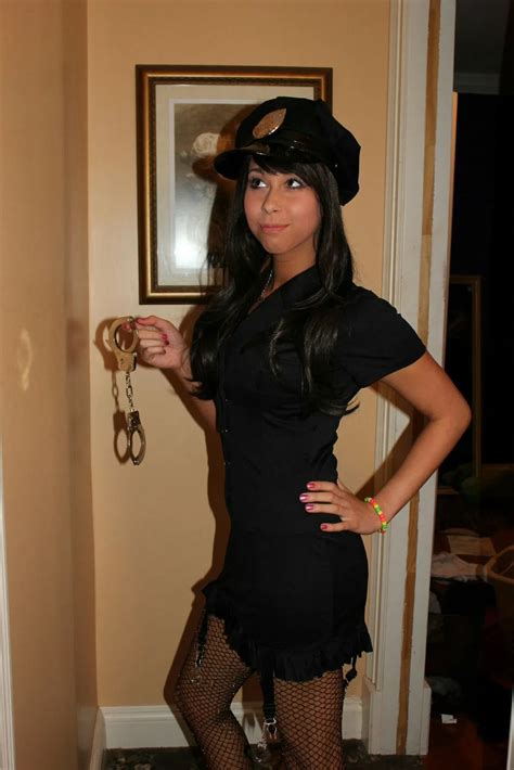 Shoe0nHead AKA June Lapine